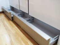 光が入りにくいリビングを明るくイメージチェンジ